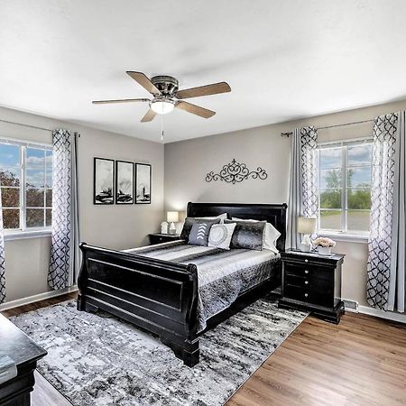 Serene 3 Bedroom Home, Nrm, Wi-Fi, Parking, Queen Bed De Pere 外观 照片